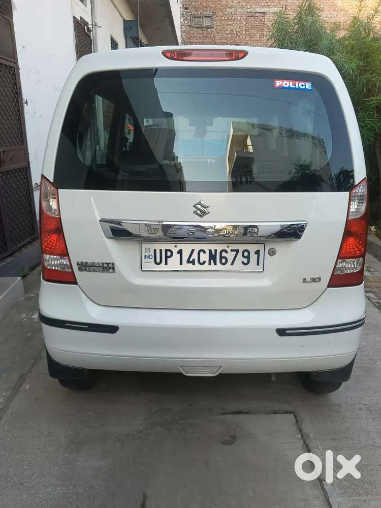 Wegnor Lxi 2015 Petrol  1st Owner