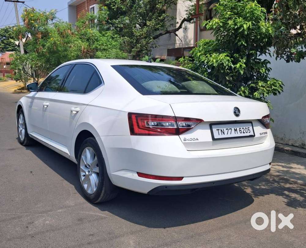Skoda Superb Lk 1.8 Tsi At, 2020, Petrol