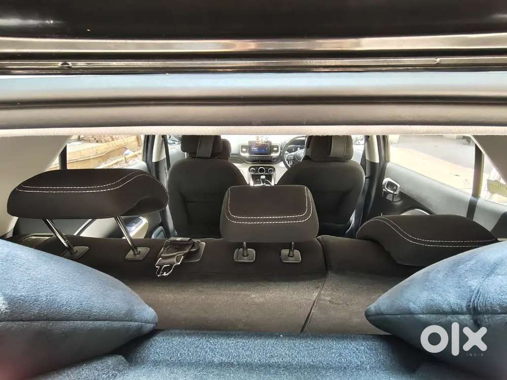 Hyundai Venue 2024 Sx 1.2 Petrol 22400 Km Driven