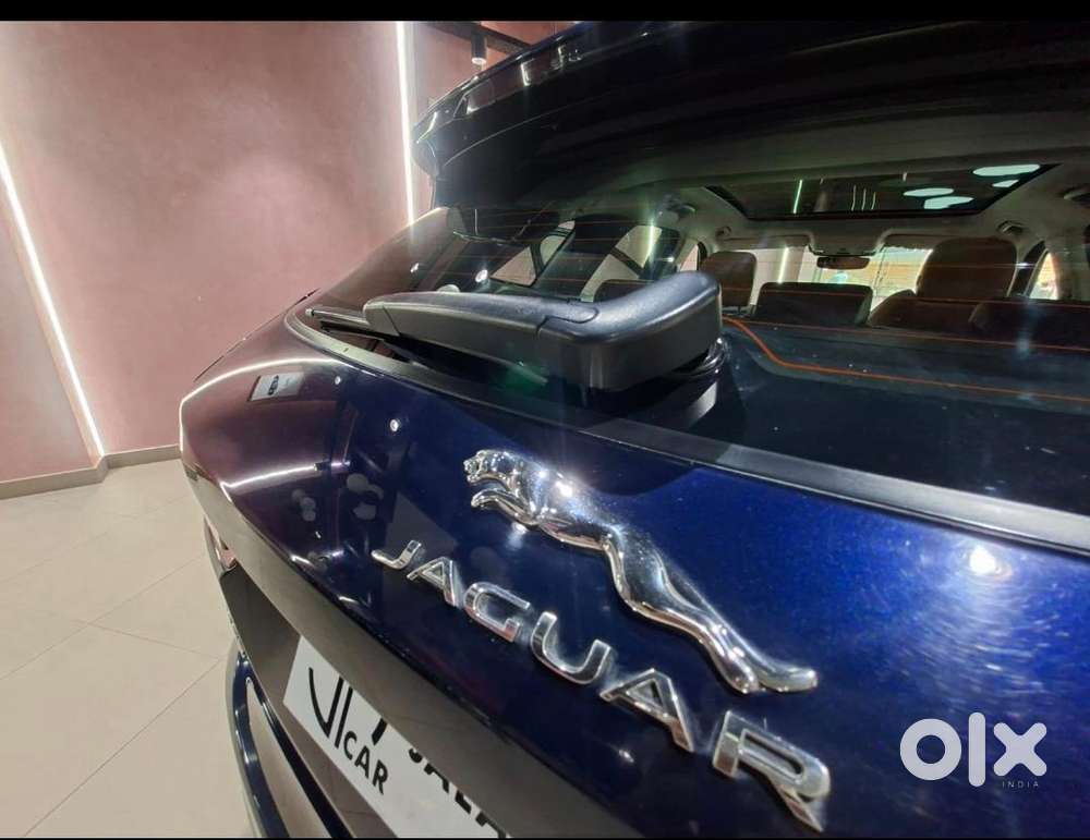Jaguar F-pace Prestige 2.0 Petrol, 2023, Petrol