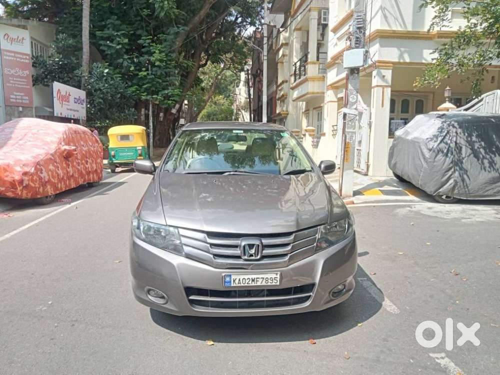 Honda City 1.5 E Mt, 2011, Petrol