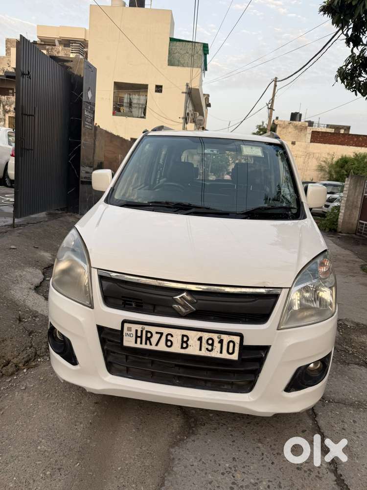 Maruti Suzuki Wagon R 1.2 Vxi, 2015, Petrol