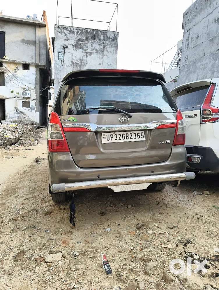 Toyota Innova 2015 Diesel 2nd Owner