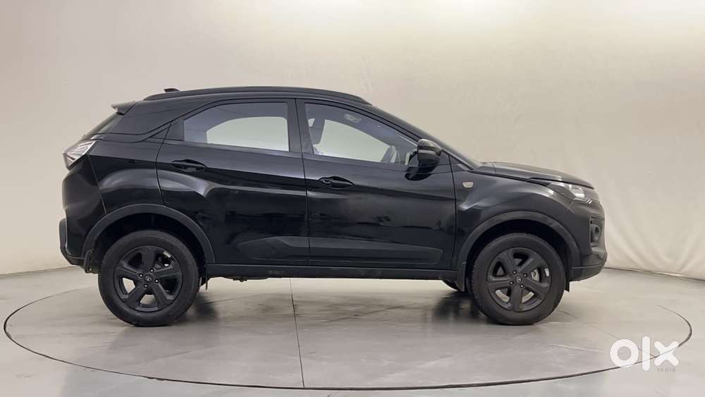 Tata Nexon 1.2 Revotron Xz Plus (l) Dark Edition, 2023, Petrol