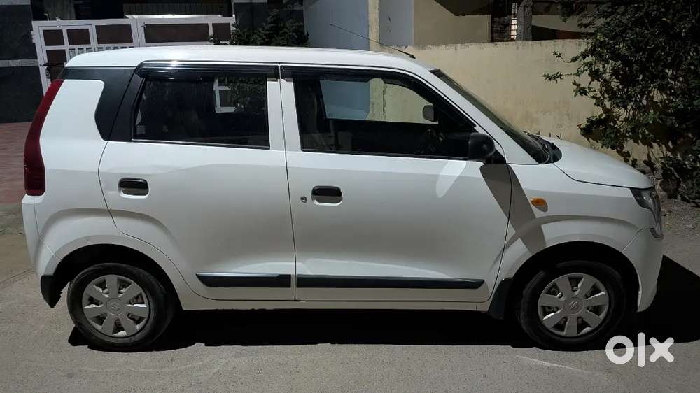 Maruti Suzuki White Wagon R  For Sale
