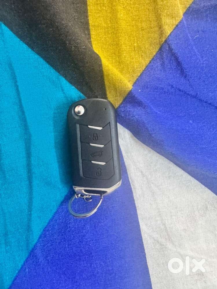 Mahindra Xuv300 Gdi Turbosport 2024 E20 Petrol 9080 Km Driven