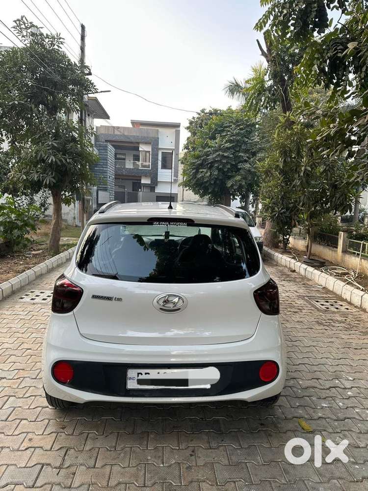 Hyundai Grand I10 2018 Petrol Well Maintained