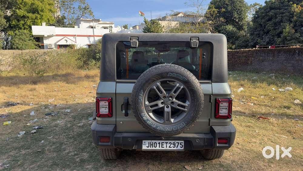 Mahindra Thar Petrol 2022
