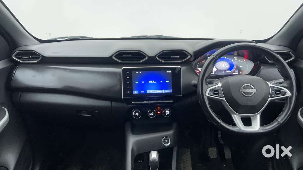 Nissan Magnite 1.0 Xv Turbo Cvt, 2022, Petrol