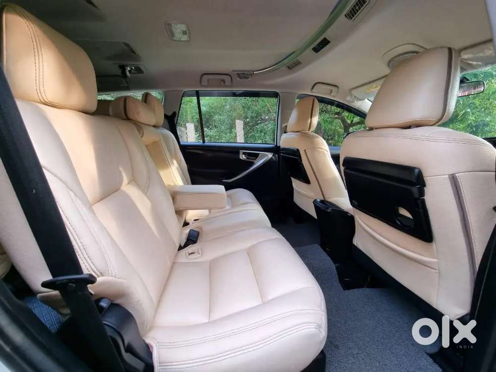 Toyota Innova Crysta 2017