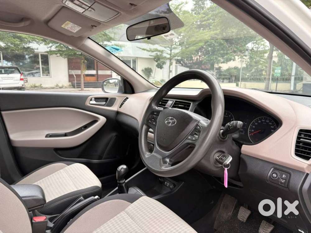 Hyundai I20 Sportz 1.2 Mt, 2020, Cng & Hybrids