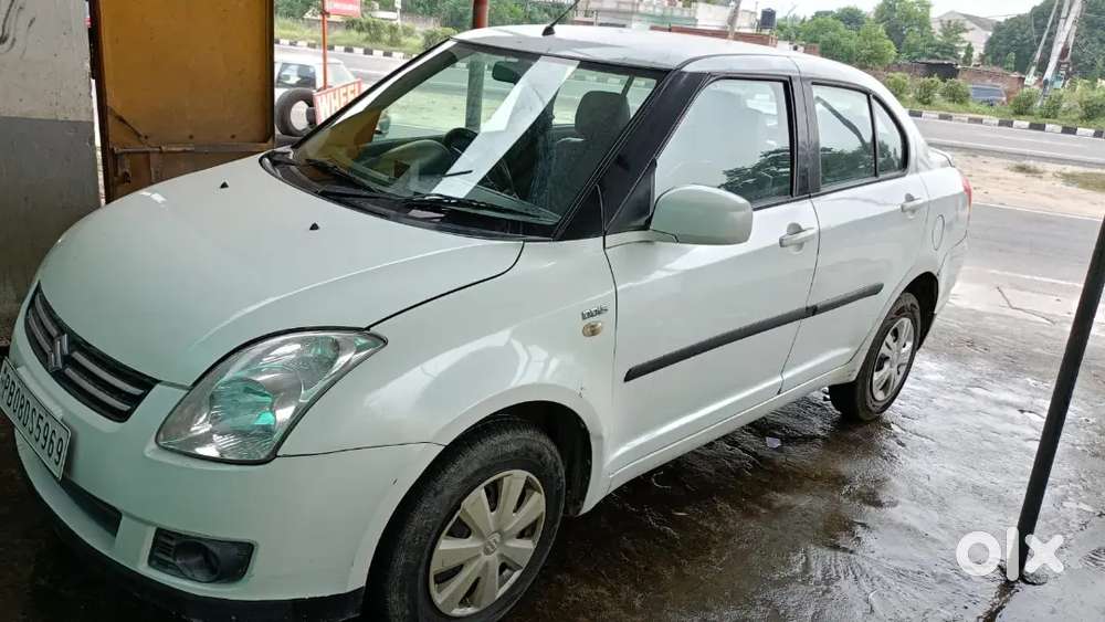 Maruti Suzuki Dzire Tour 2011