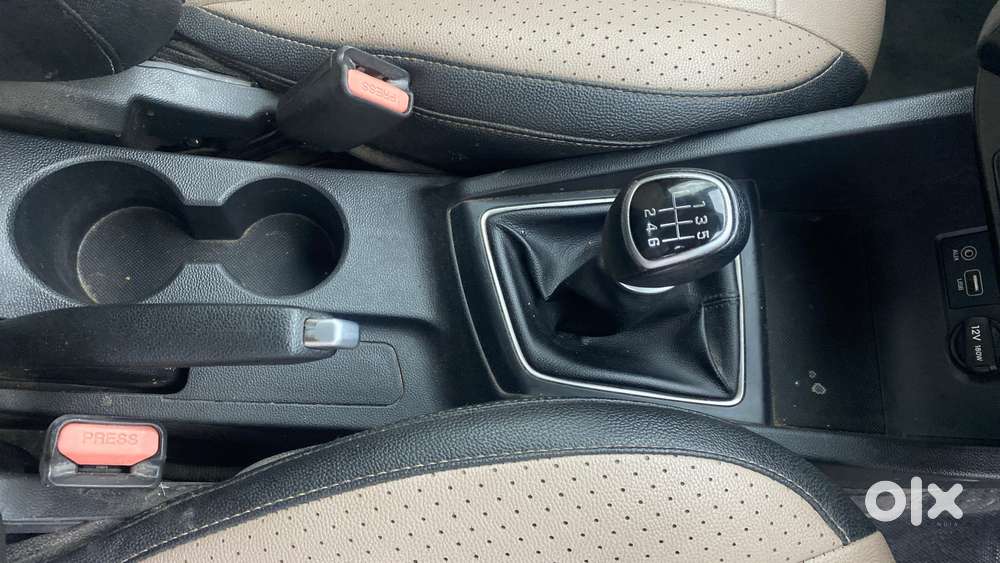 Hyundai Elite I20 1.4 Sportz (o) Crdi, 2015, Diesel