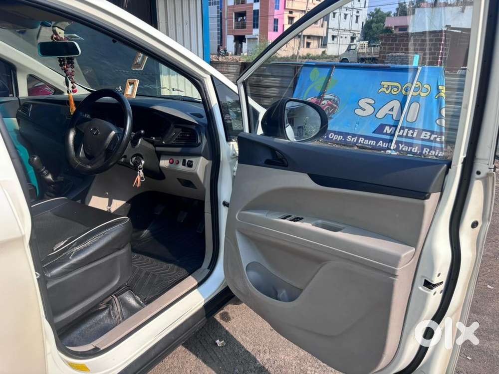 Mahindra Marazzo M2 2019 Diesel 7str   Well Maintained