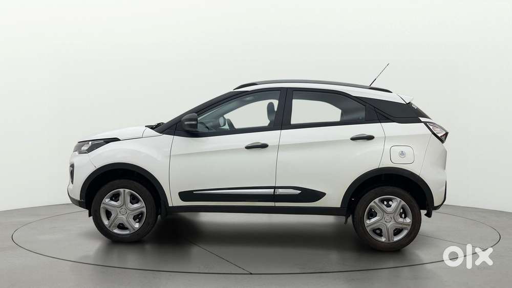 Tata Nexon Ev Xm, 2023, Petrol