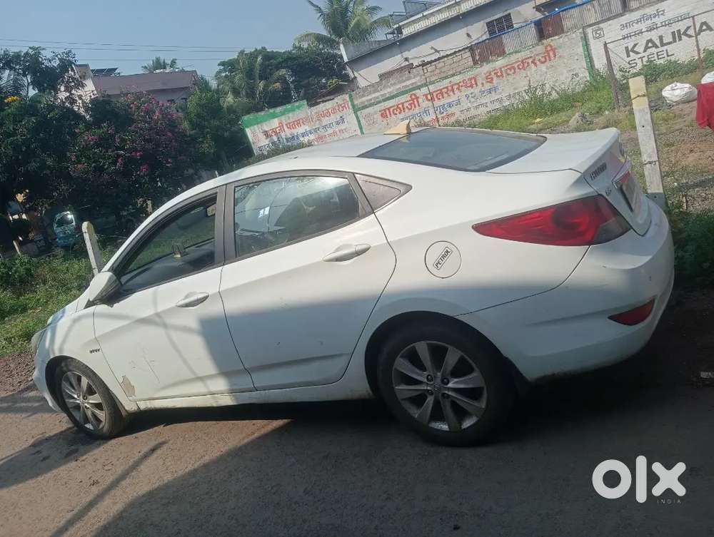 Hyundai Verna 1.6 Sx 2011