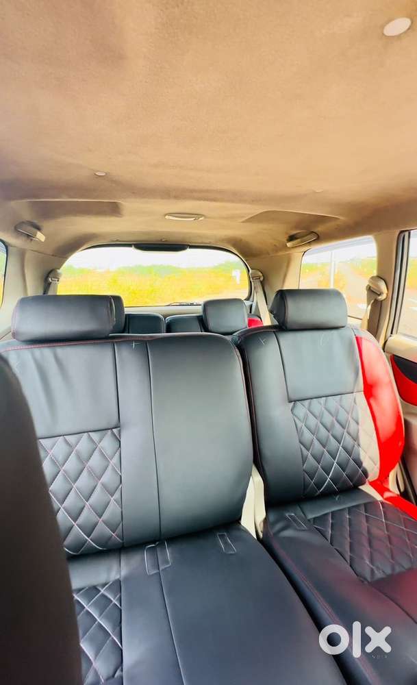 Toyota Innova 2011 Year