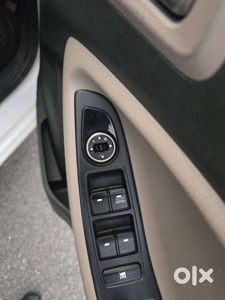 Hyundai Elite I20 Magna+ Vtvt, 2015, Petrol