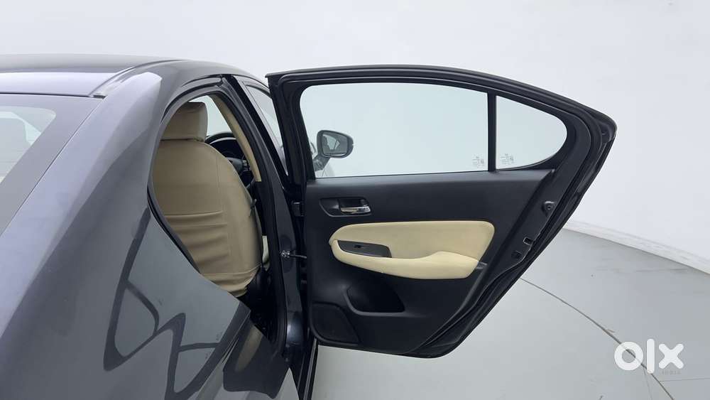 Honda City I-vtec V, 2022, Petrol