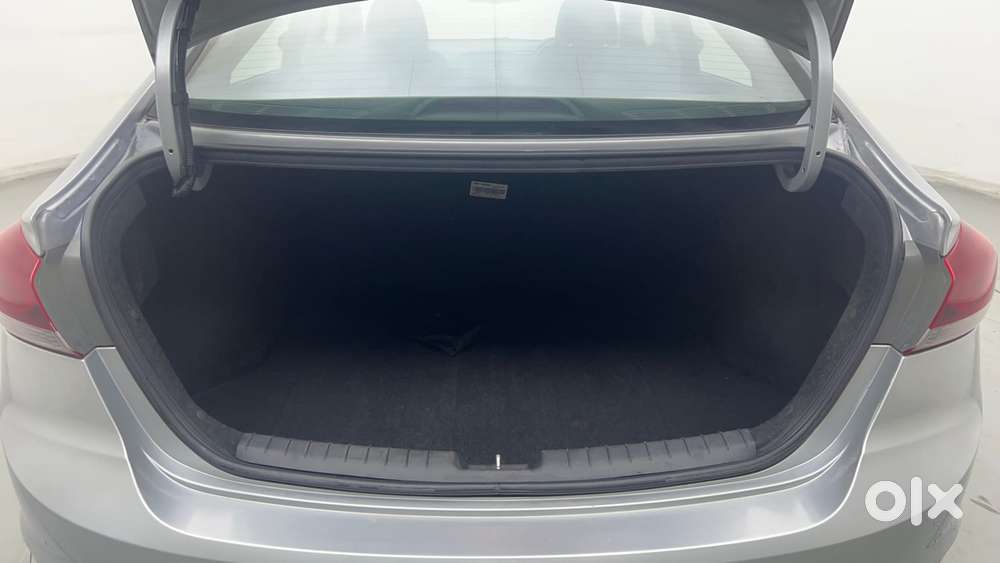 Hyundai Elantra 2.0 Sx Option At, 2019, Petrol