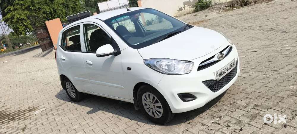 Hyundai I10 Sportz 2013 1st Owner Petrol Cng New Tayar Bima Valid