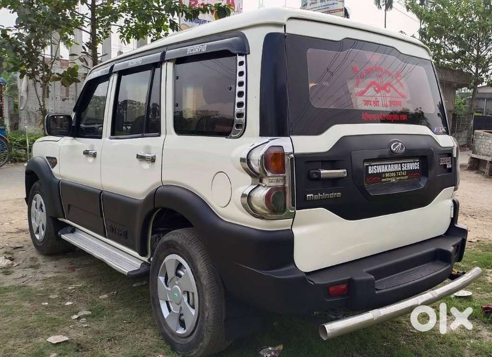 Mahindra Scorpio S4 9 Seater, 2014, Diesel