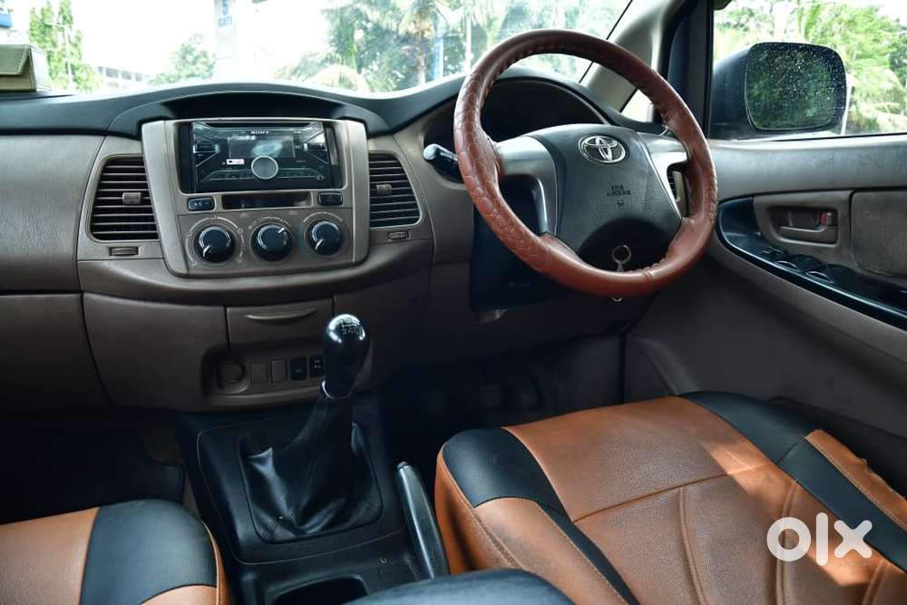 Toyota Innova 2.5 G (diesel) 7 Seater, 2015, Diesel