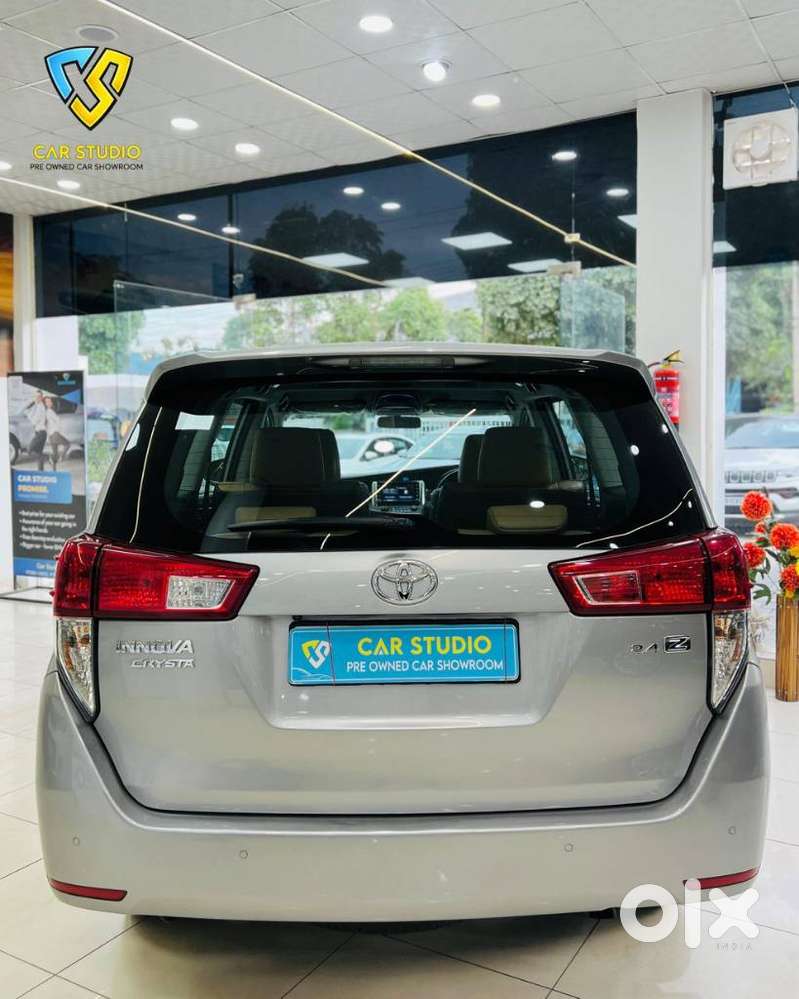 Toyota Innova Crysta [2020-ongoing] 2.4 Zx 7 Str, 2022, Diesel