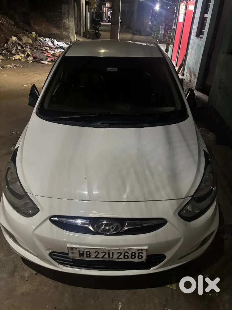 Hyundai Verna 2012 Diesel 72159 Km Driven