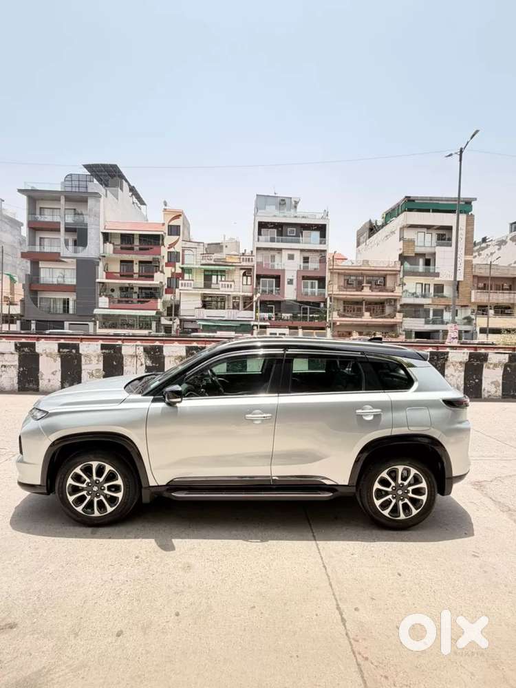 Maruti Suzuki Grand Vitara 1.5 Alpha Plus Dual Tone Intelligent Hybr..