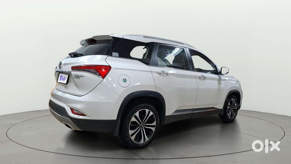 Mg Hector Plus 1.5 Sharp Turbo Cvt 6 Str, 2021, Petrol