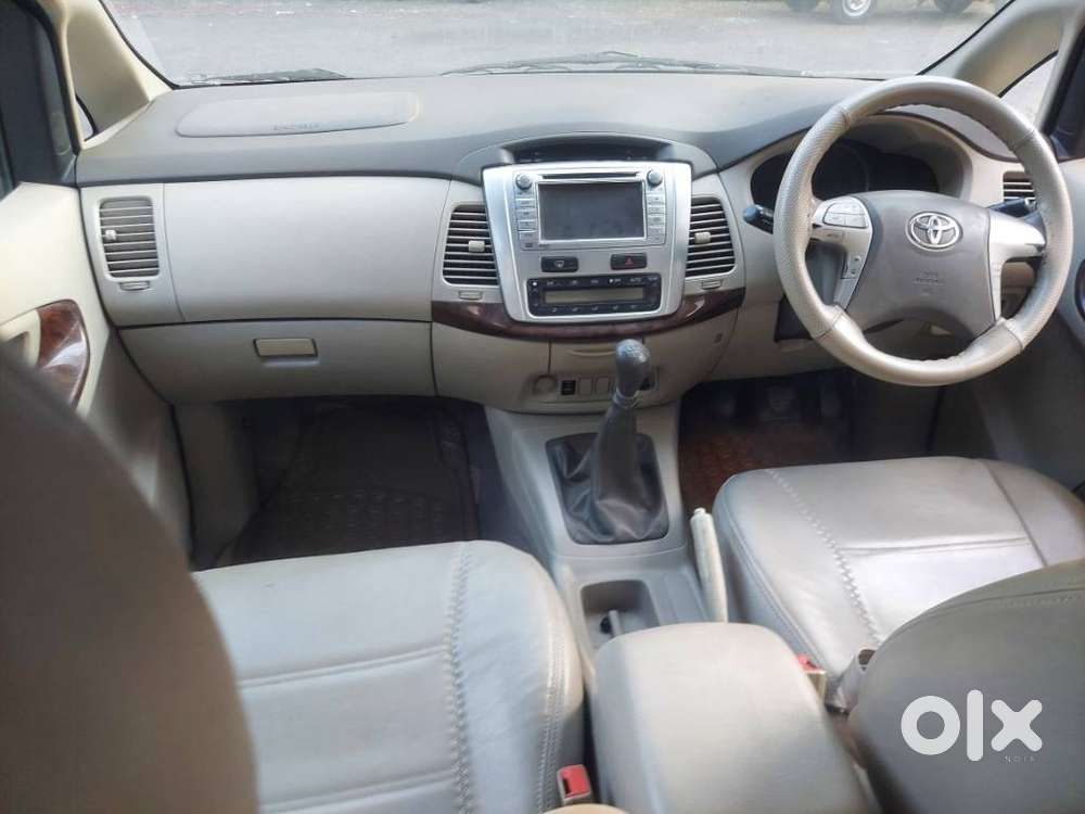 Toyota Innova 2.5 V 7 Str, 2012, Diesel