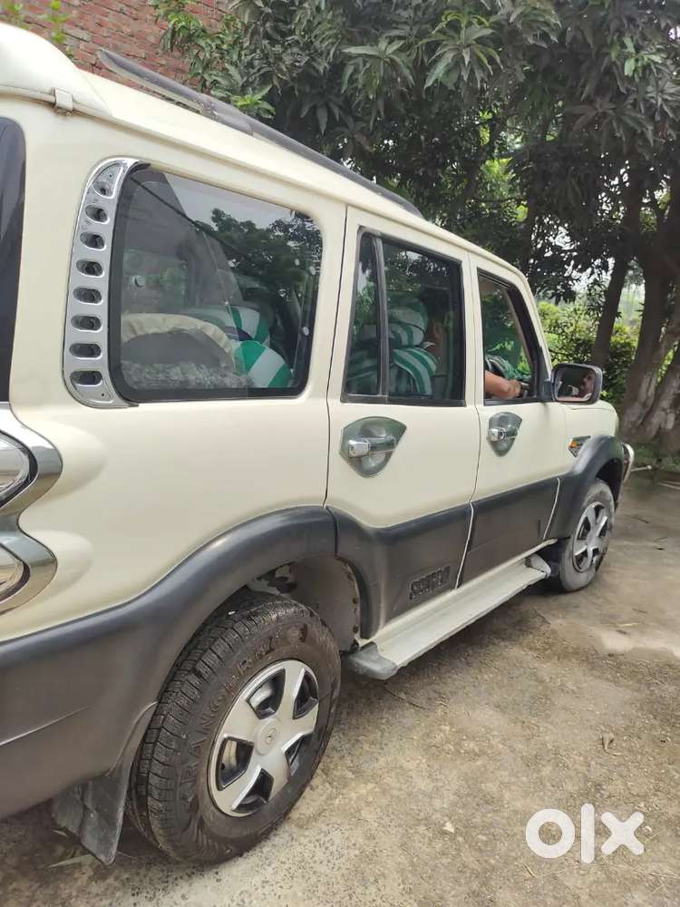Mahindra Scorpio S2 Diesel Well Maintained September 2017
