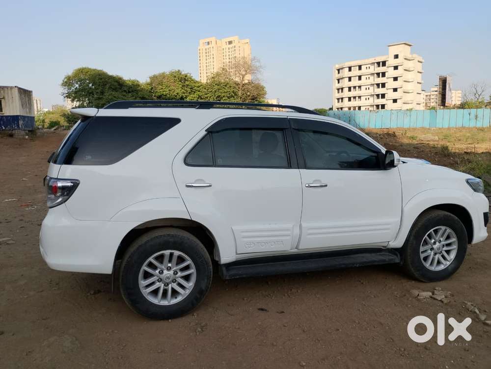 Toyota Fortuner 3.0 4x2 Automatic, 2012, Diesel