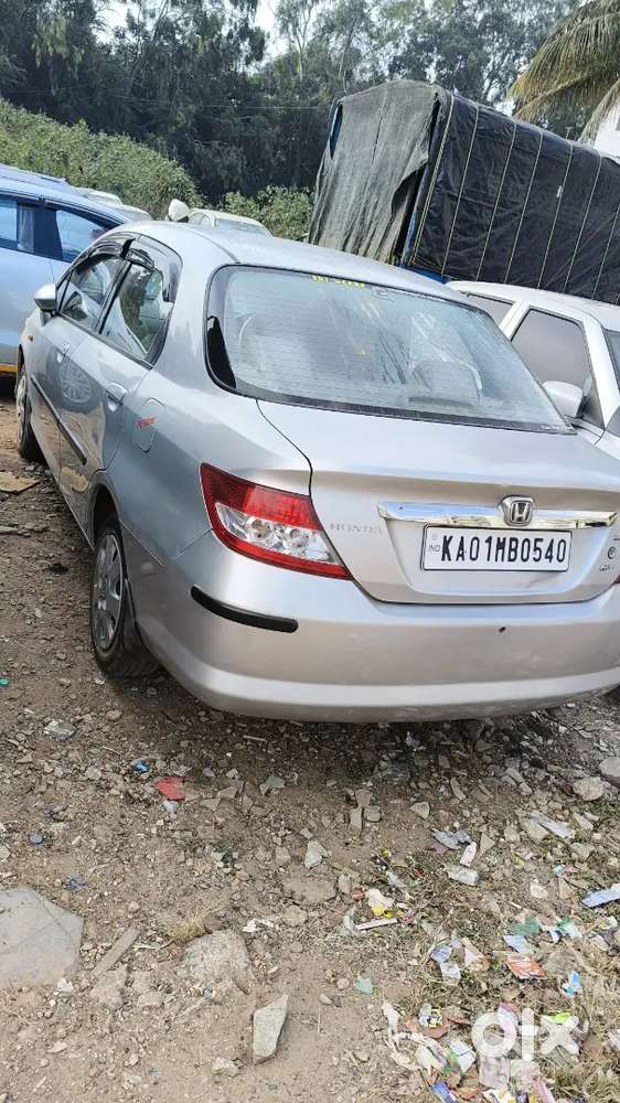 Honda City Zx 2005 Petrol Variant