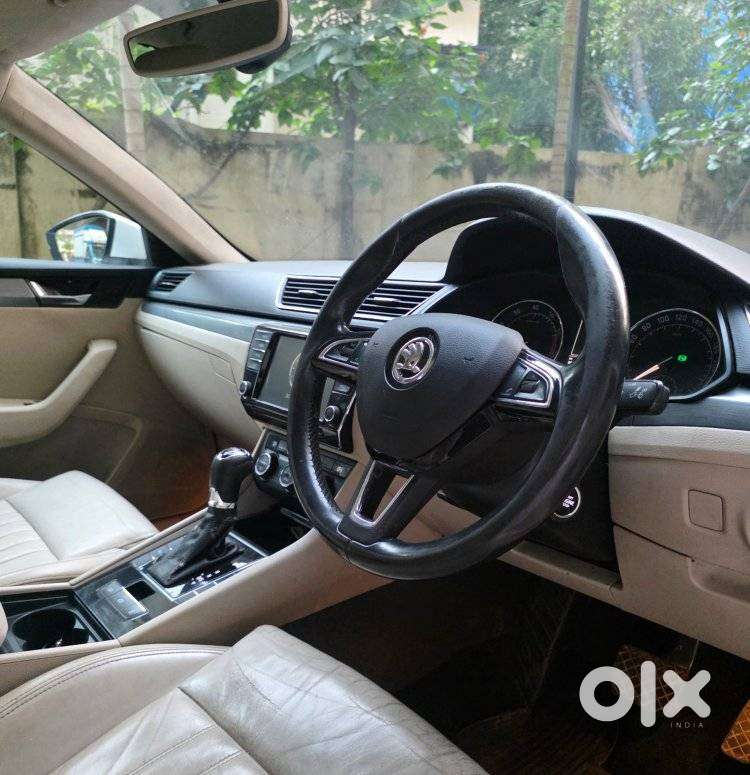 Skoda Superb Style 1.8 Tsi At, 2016, Petrol
