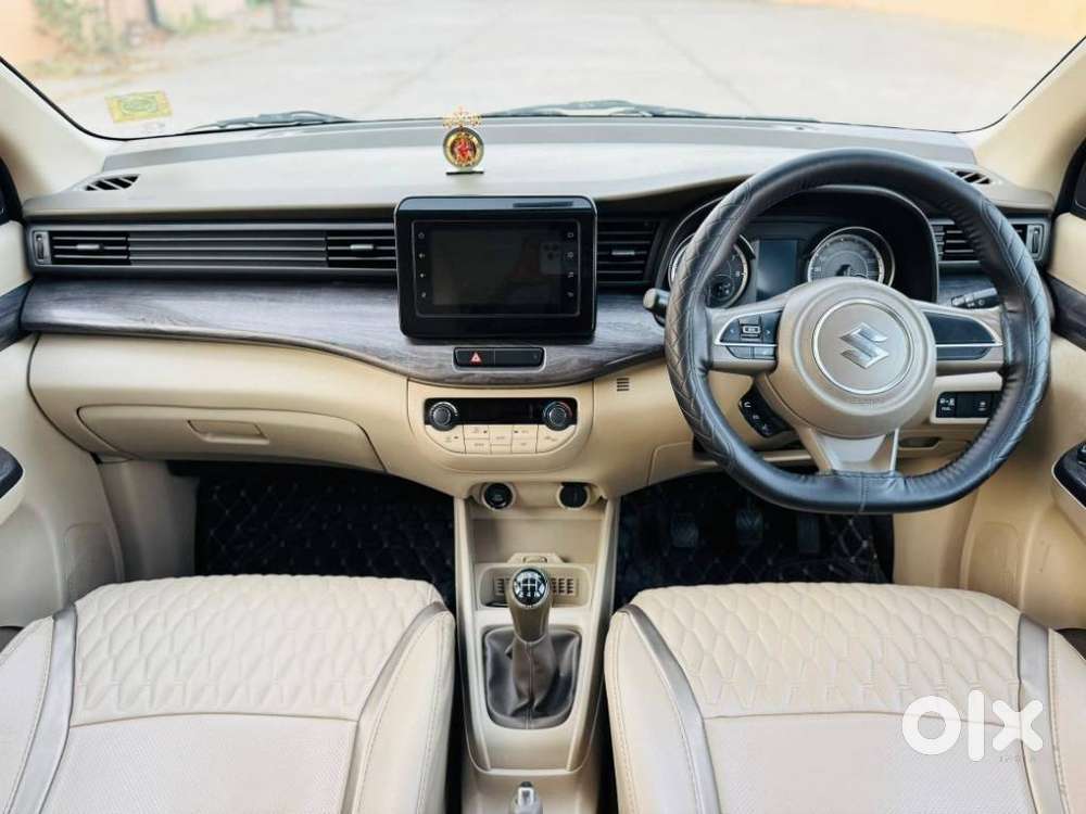 Maruti Suzuki Ertiga Zxi (o) Cng [2022-2023], 2022, Cng & Hybrids