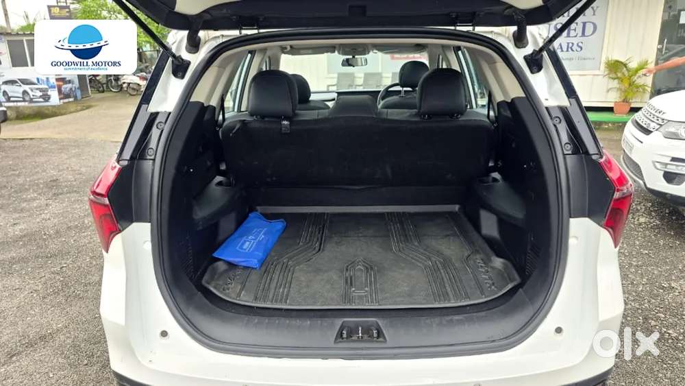 Mahindra Xuv700 2.2 Ax 5 Diesel Mt Str, 2022, Diesel