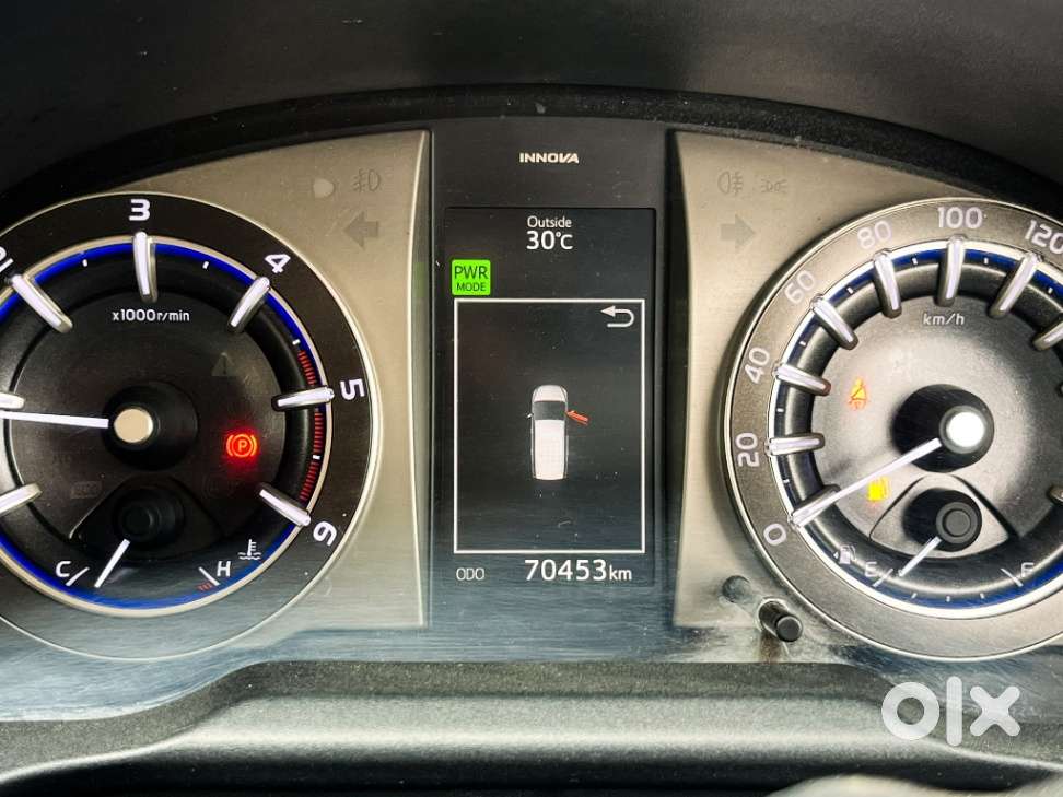 Toyota Innova Crysta 2.4 V, 2019, Diesel