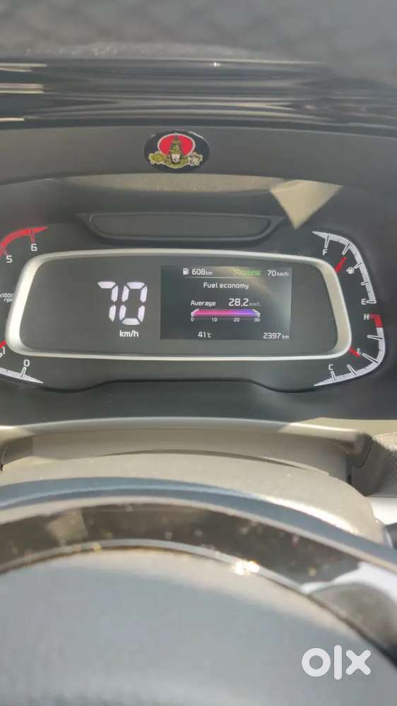 Kia Sonet 2023 Diesel Well Maintained, 15000km