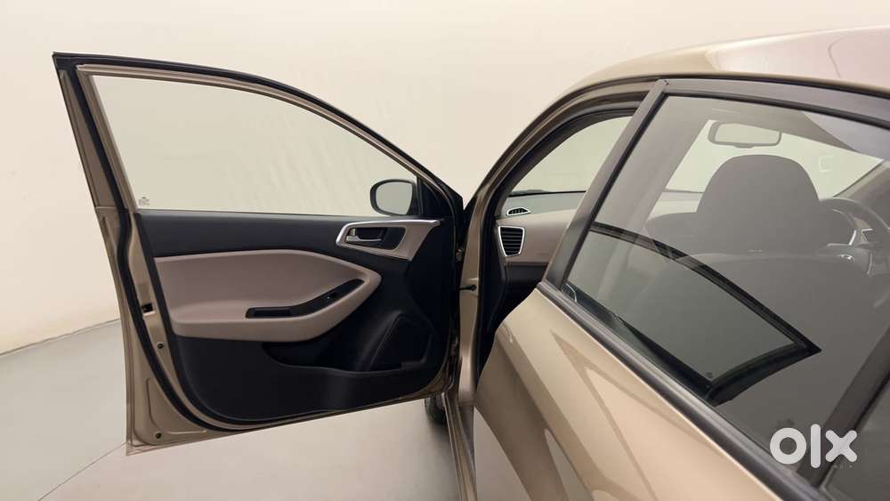 Hyundai Elite I20 Asta 1.4 Crdi, 2015, Petrol