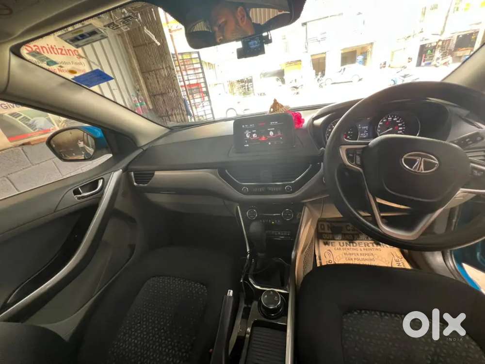 Tata Nexon 2018 Petrol, No Accident And Tata Service Centre Only