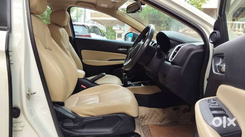 Honda City 1.5 Zx I-vtec Mt, 2022, Petrol