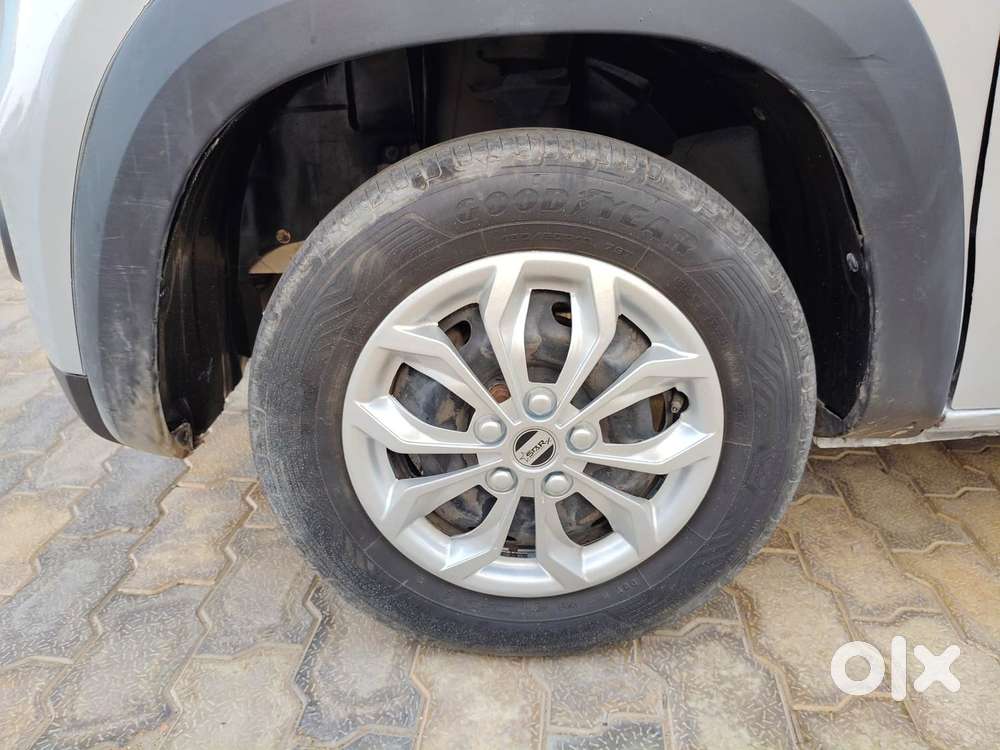 Renault Kwid 2019-ongoing 1.0 Rxt (o), 2017, Petrol