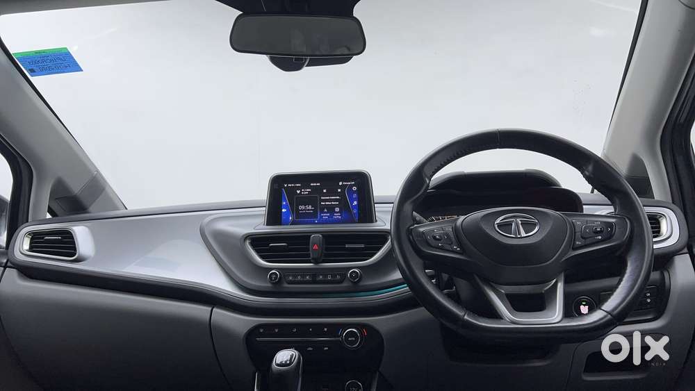 Tata Altroz Xz, 2020, Petrol