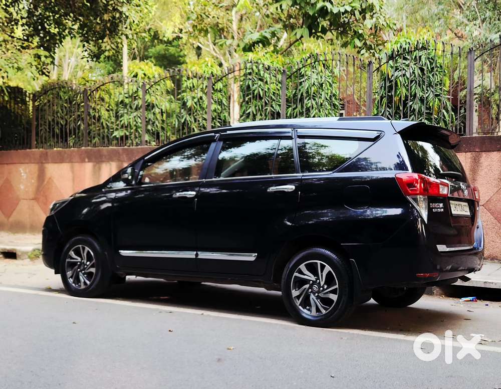 Toyota Innova Crysta [2020-ongoing] 2.7 Gx At 7 Str, 2021, Petrol