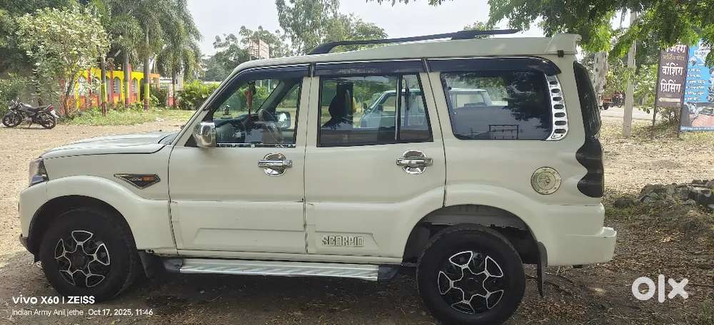 Mahindra Scorpio S2