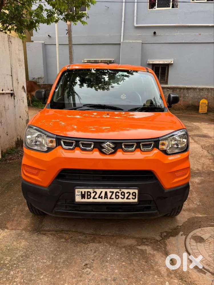 Car Is Well Maintained And Very Less Driven