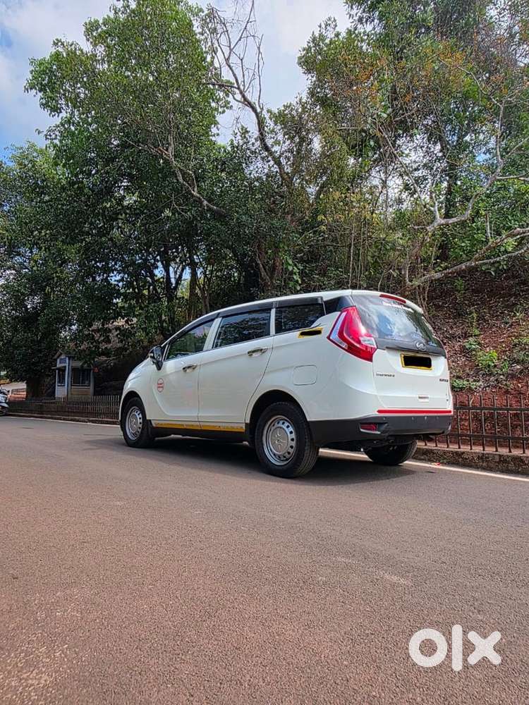 Mahindra Marazzo Diesel 2023