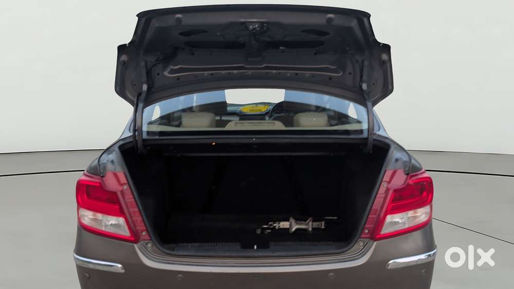 Maruti Suzuki Dzire 1.2 Zxi Amt, 2018, Petrol